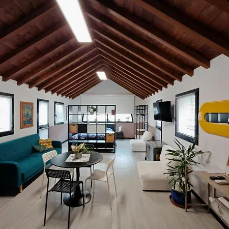 Charming Loft Apartment 15M To Venice Exterior photo